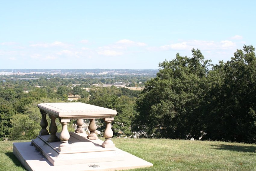 The Robert E Lee Memorial