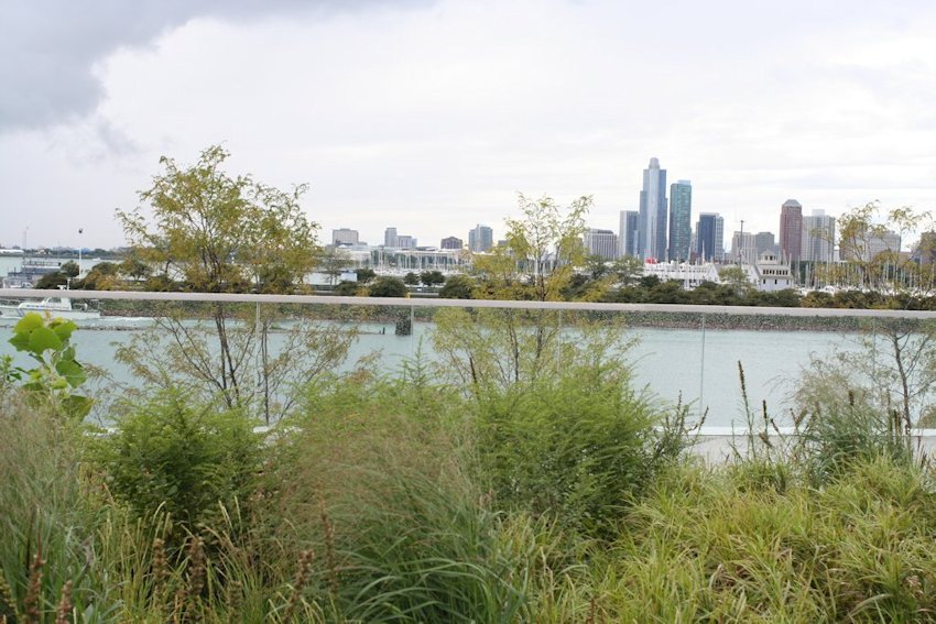 Chicago with Boat Channels